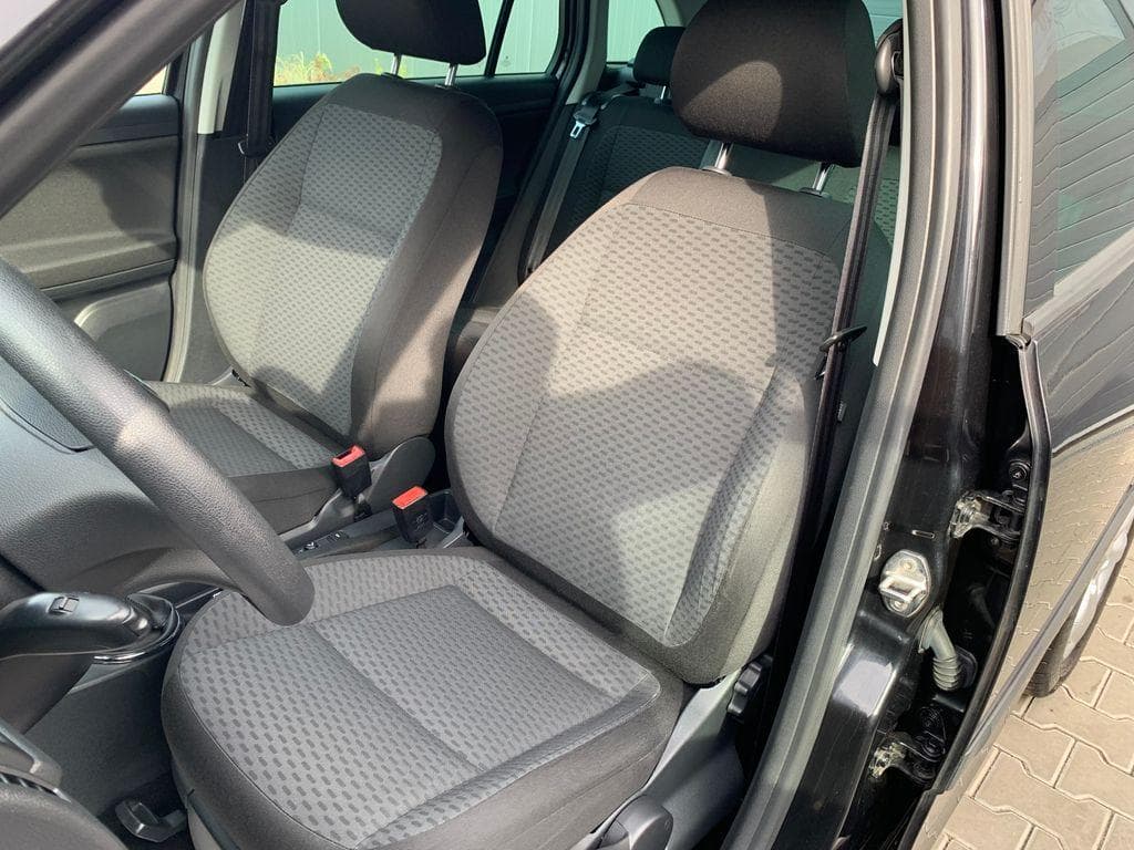 2010 Škoda Fabia - 16