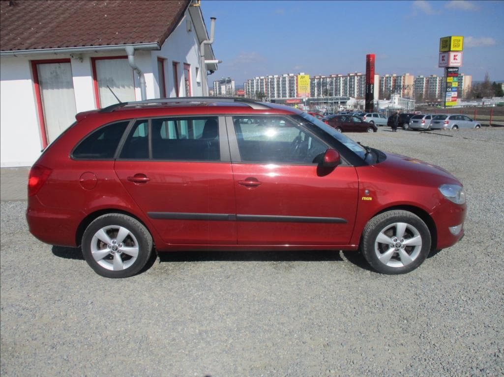 2014 Škoda FABIA - 4
