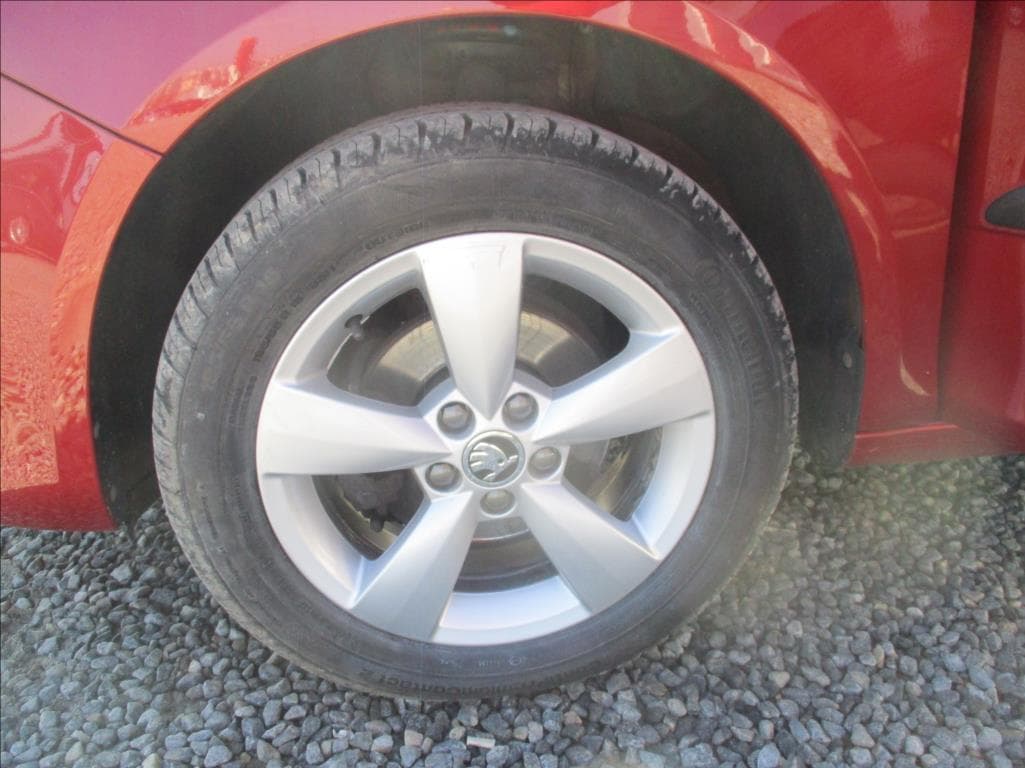 2014 Škoda FABIA - 19