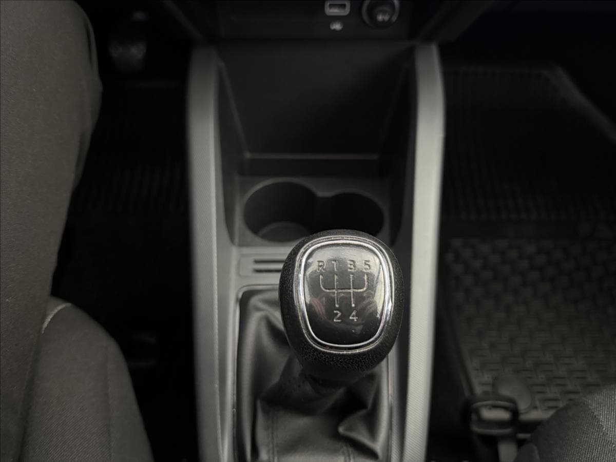 2022 Škoda FABIA - 19