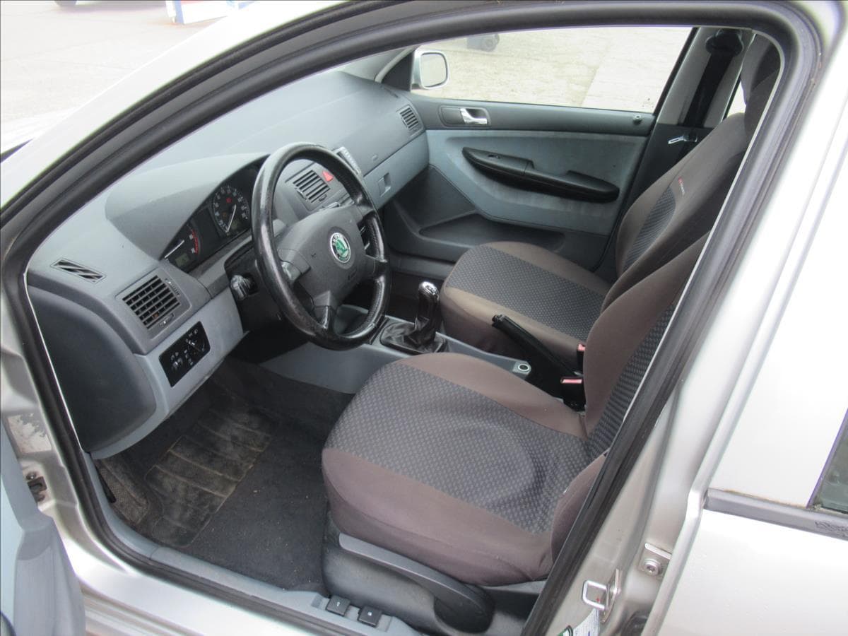 2001 Škoda FABIA - 16
