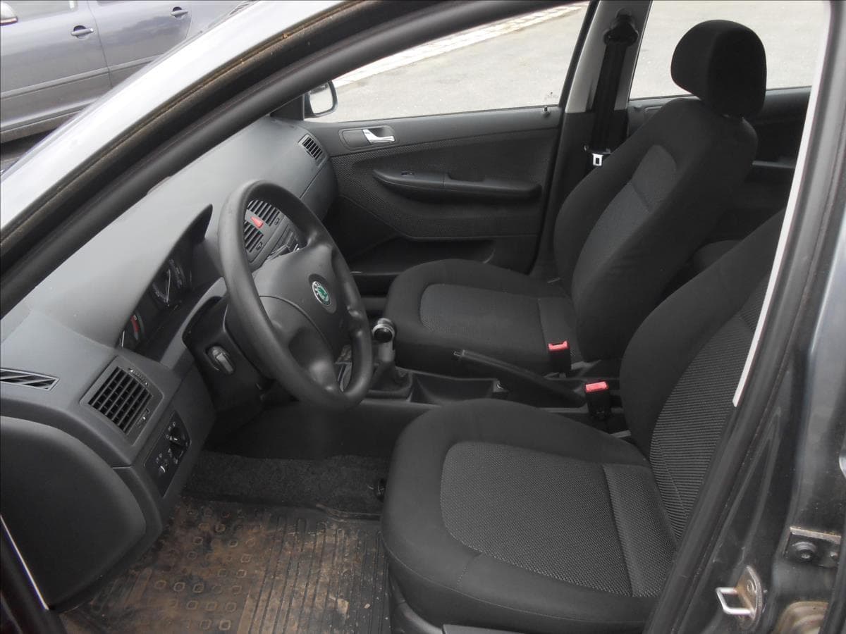 2007 Škoda FABIA - 12