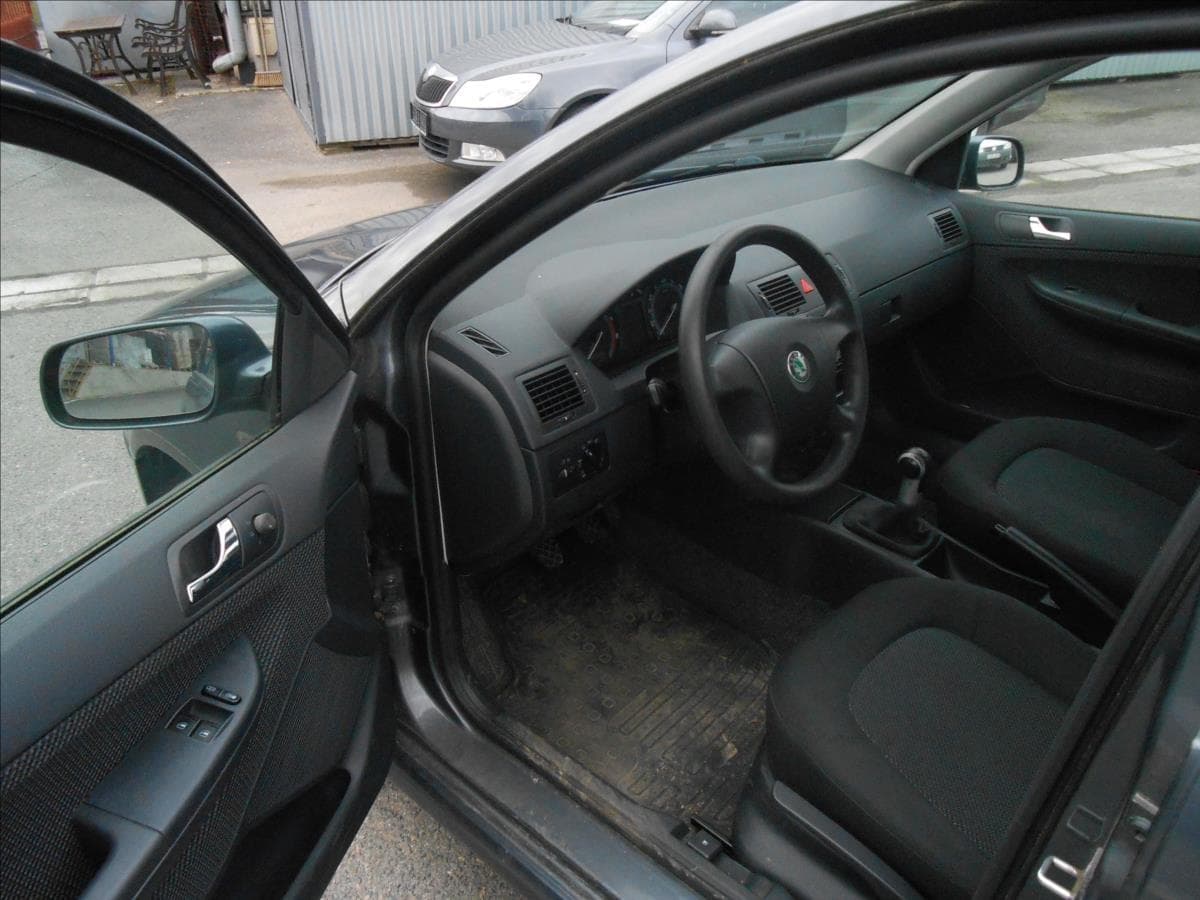 2007 Škoda FABIA - 11