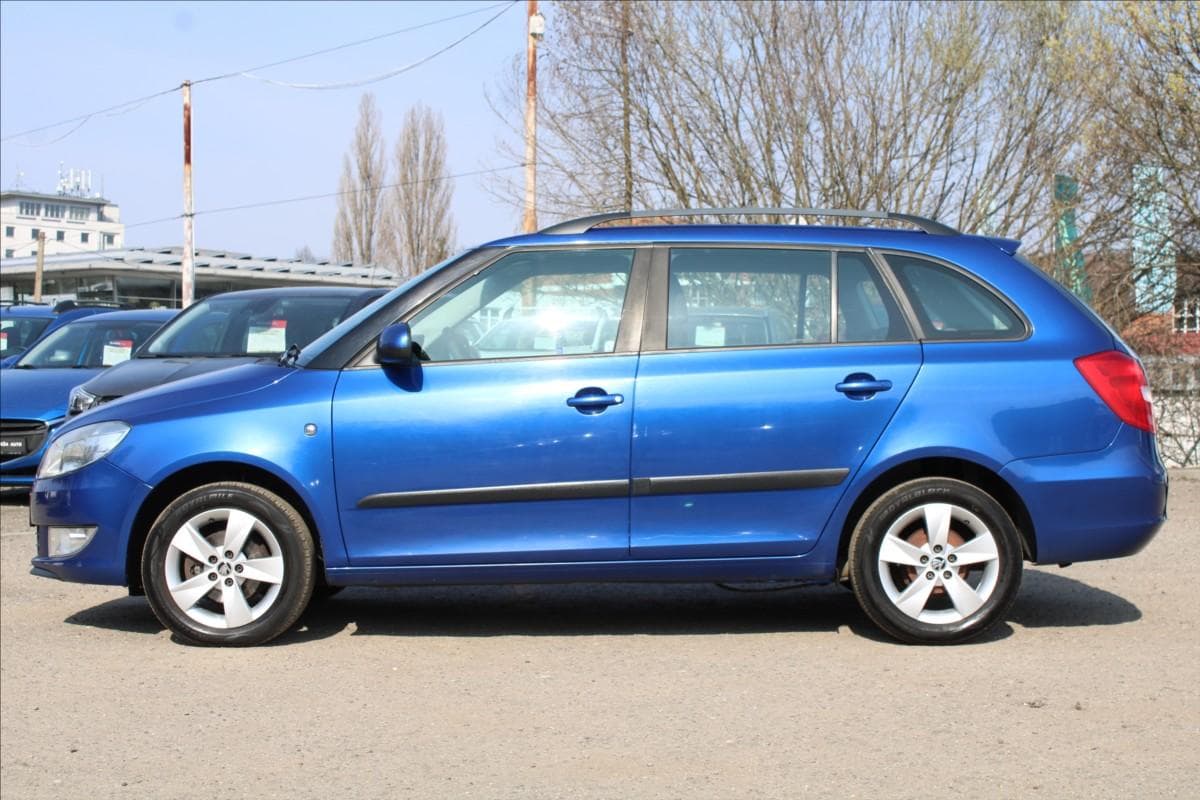 2011 Škoda FABIA - 8
