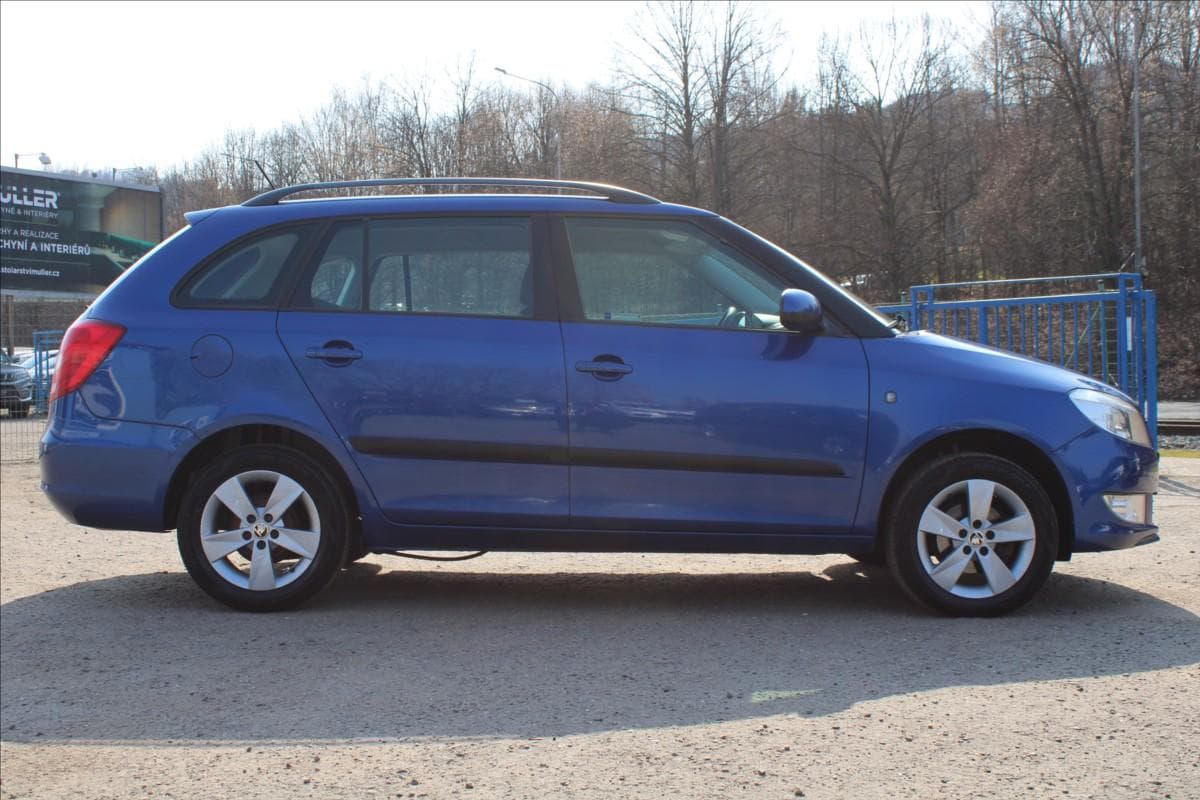 2011 Škoda FABIA - 4