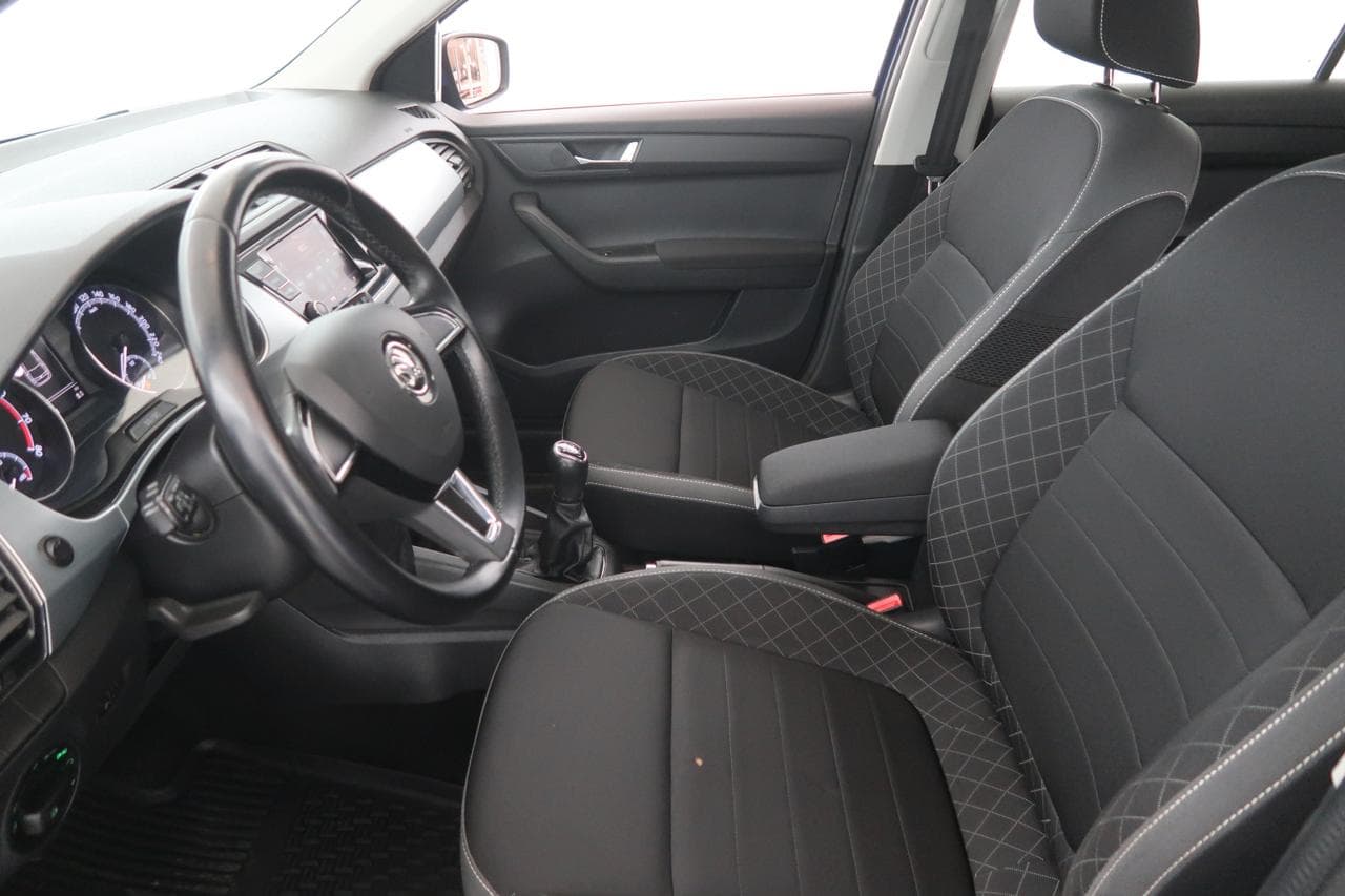 2019 Škoda FABIA - 16