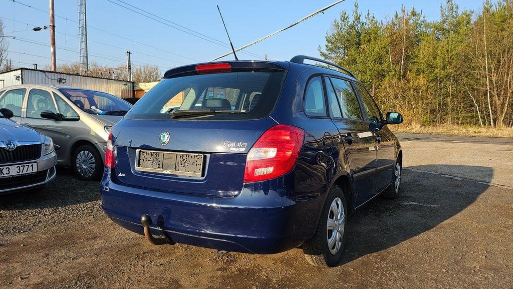 2010 Škoda FABIA - 6
