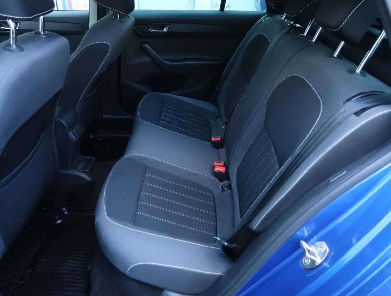 2020 Škoda FABIA - 15