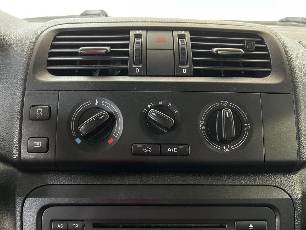 2014 Škoda Fabia - 25