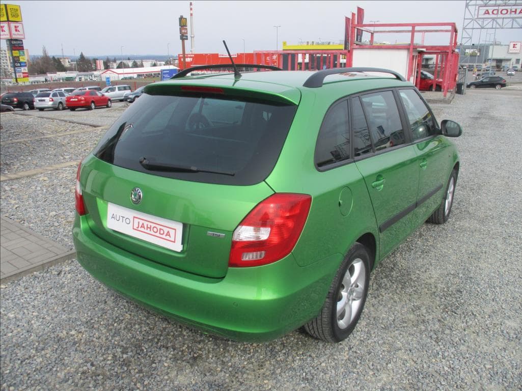 2012 Škoda FABIA - 8