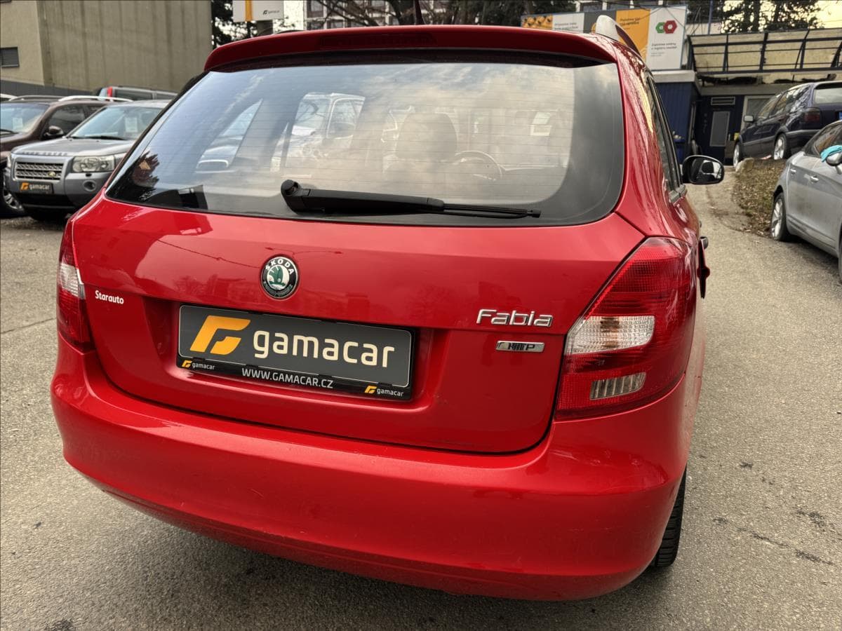 2011 Škoda Fabia - 10