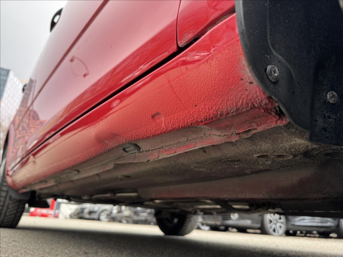 2011 Škoda Fabia - 19