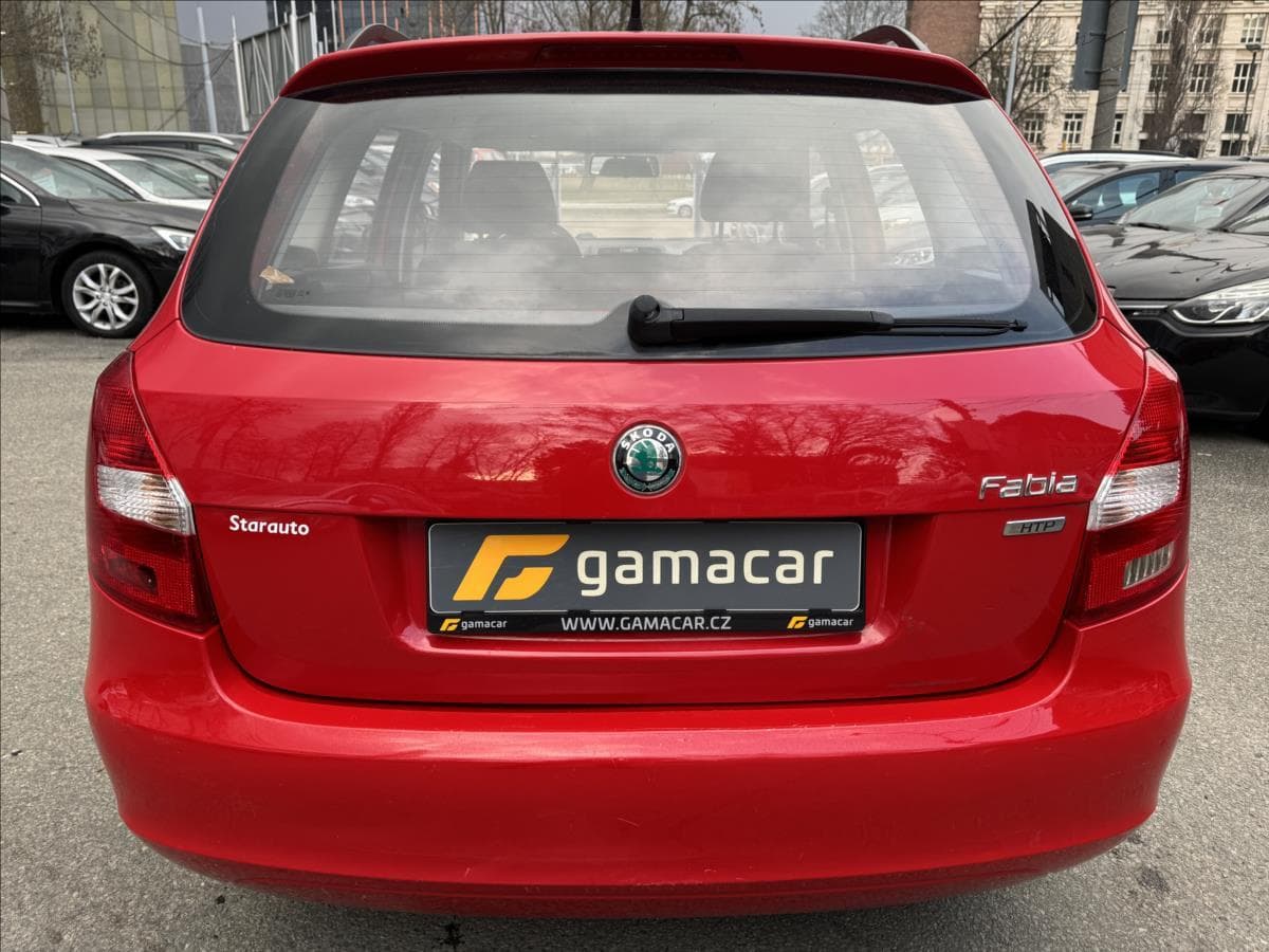 2011 Škoda Fabia - 9