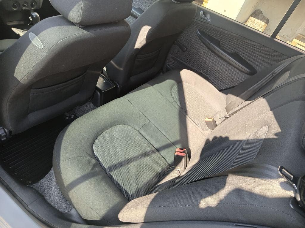 2005 Škoda Fabia - 16