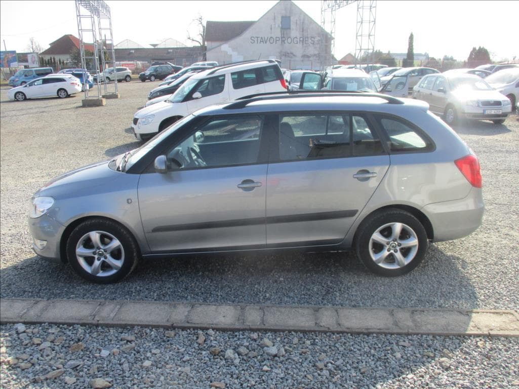 2011 Škoda FABIA - 4