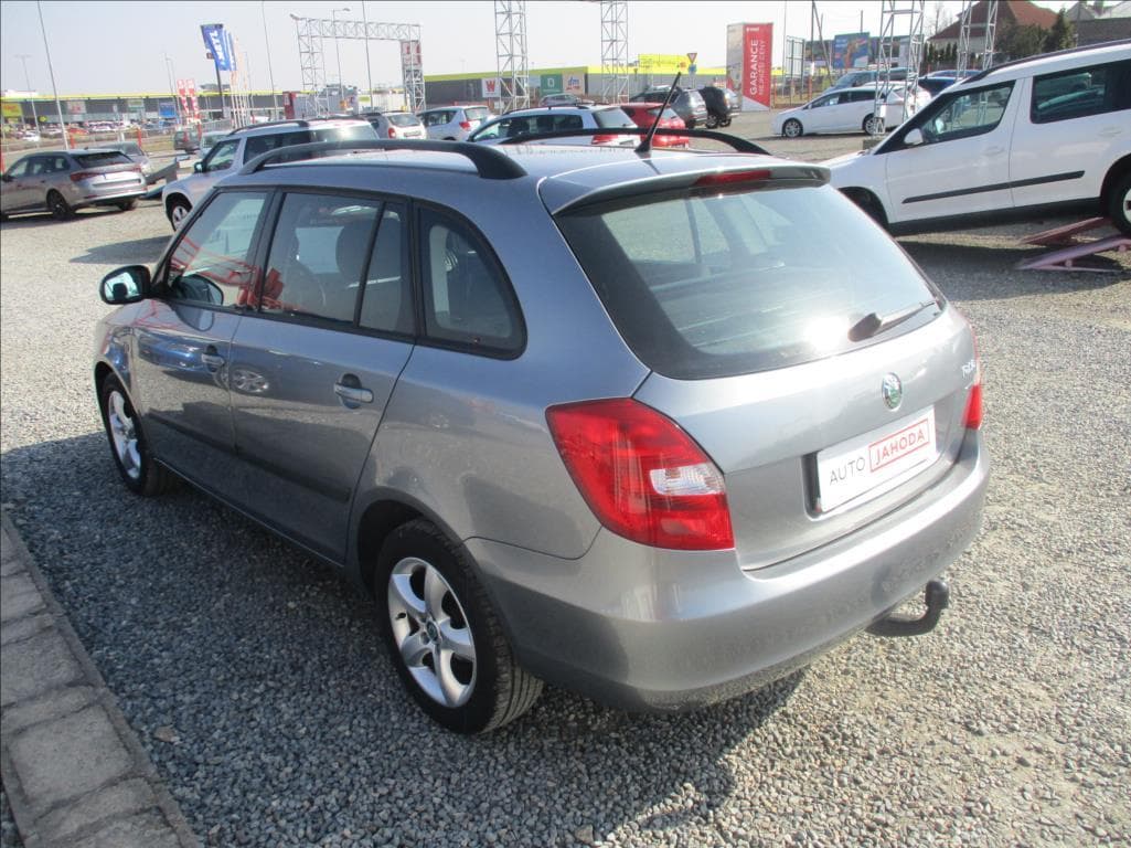 2011 Škoda FABIA - 6