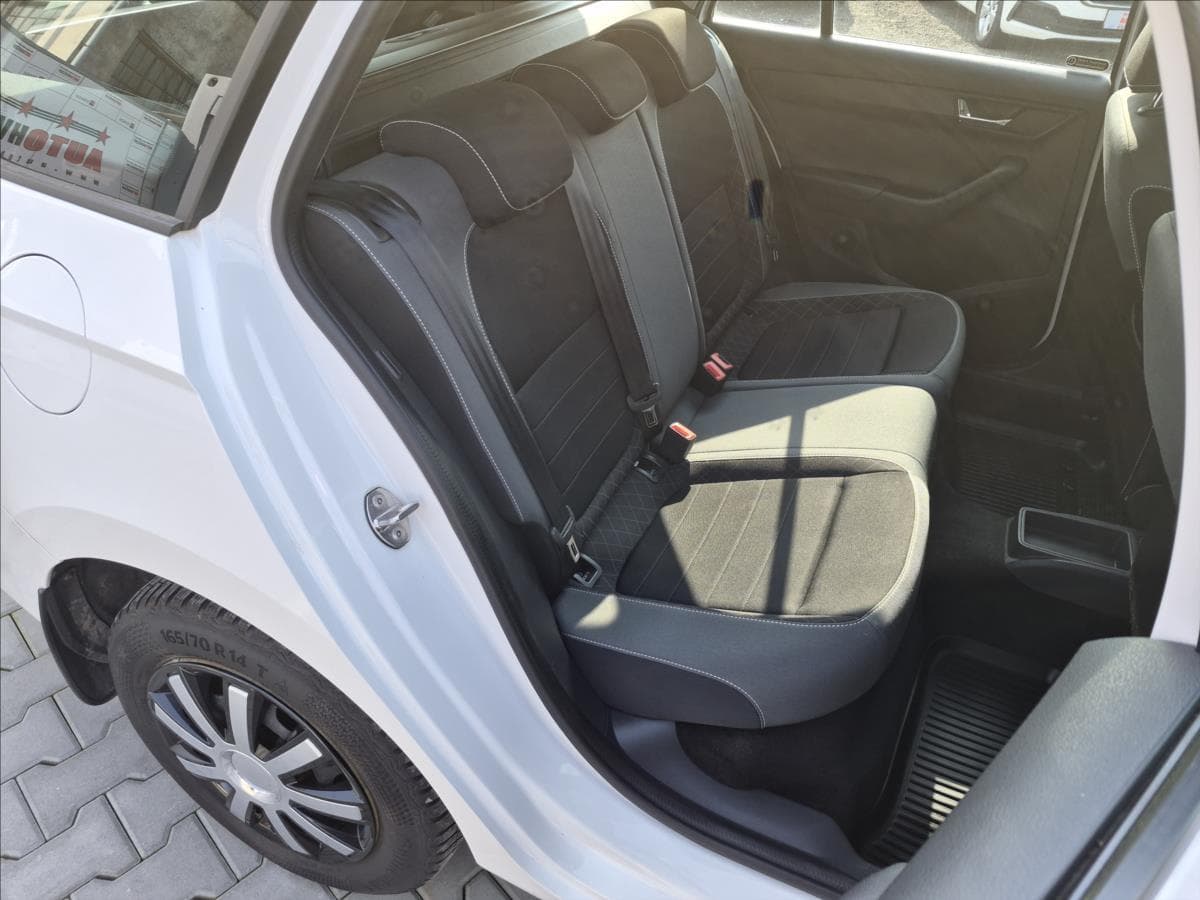 2020 Škoda Fabia - 17