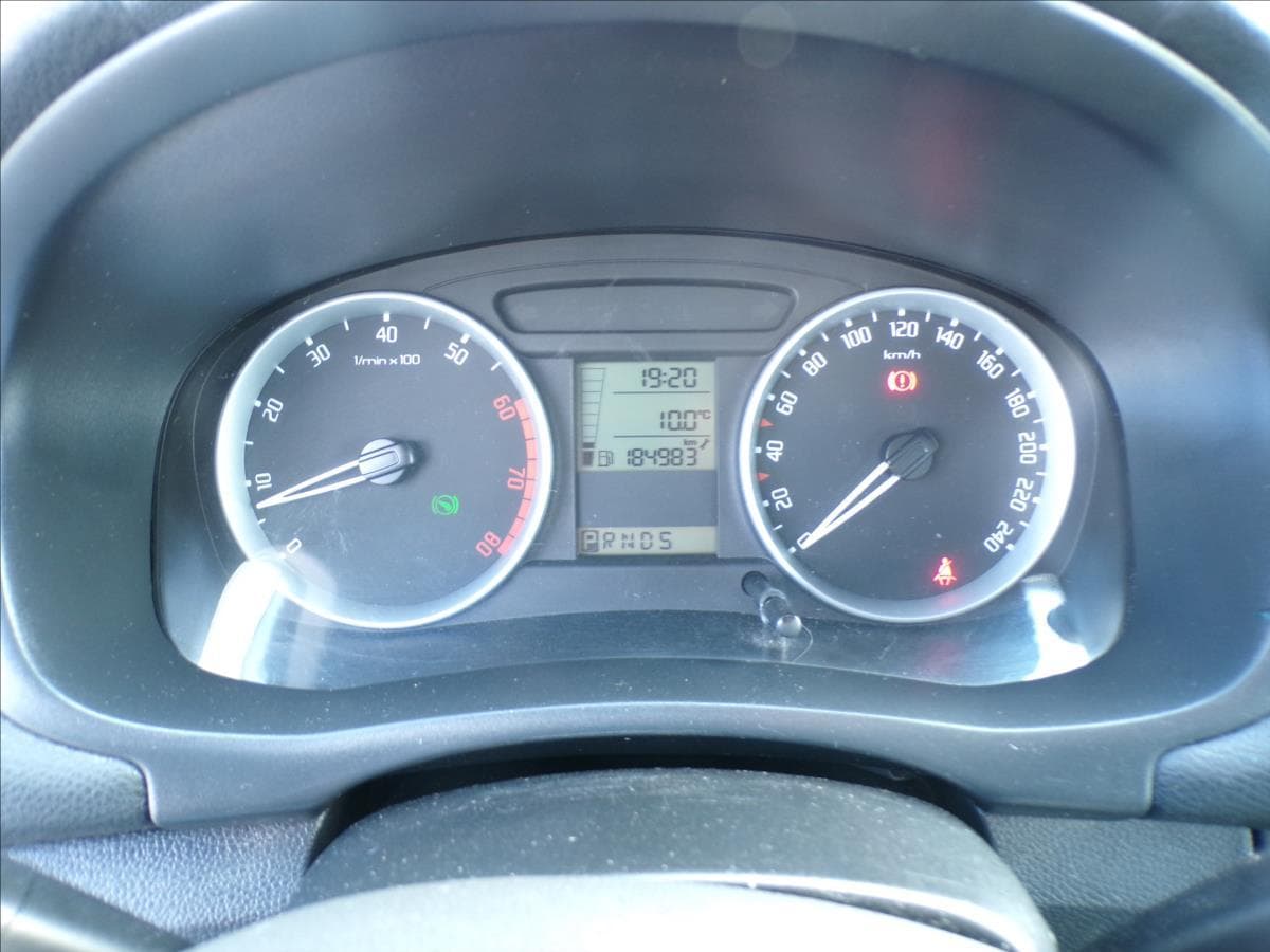 2009 Škoda Fabia - 8