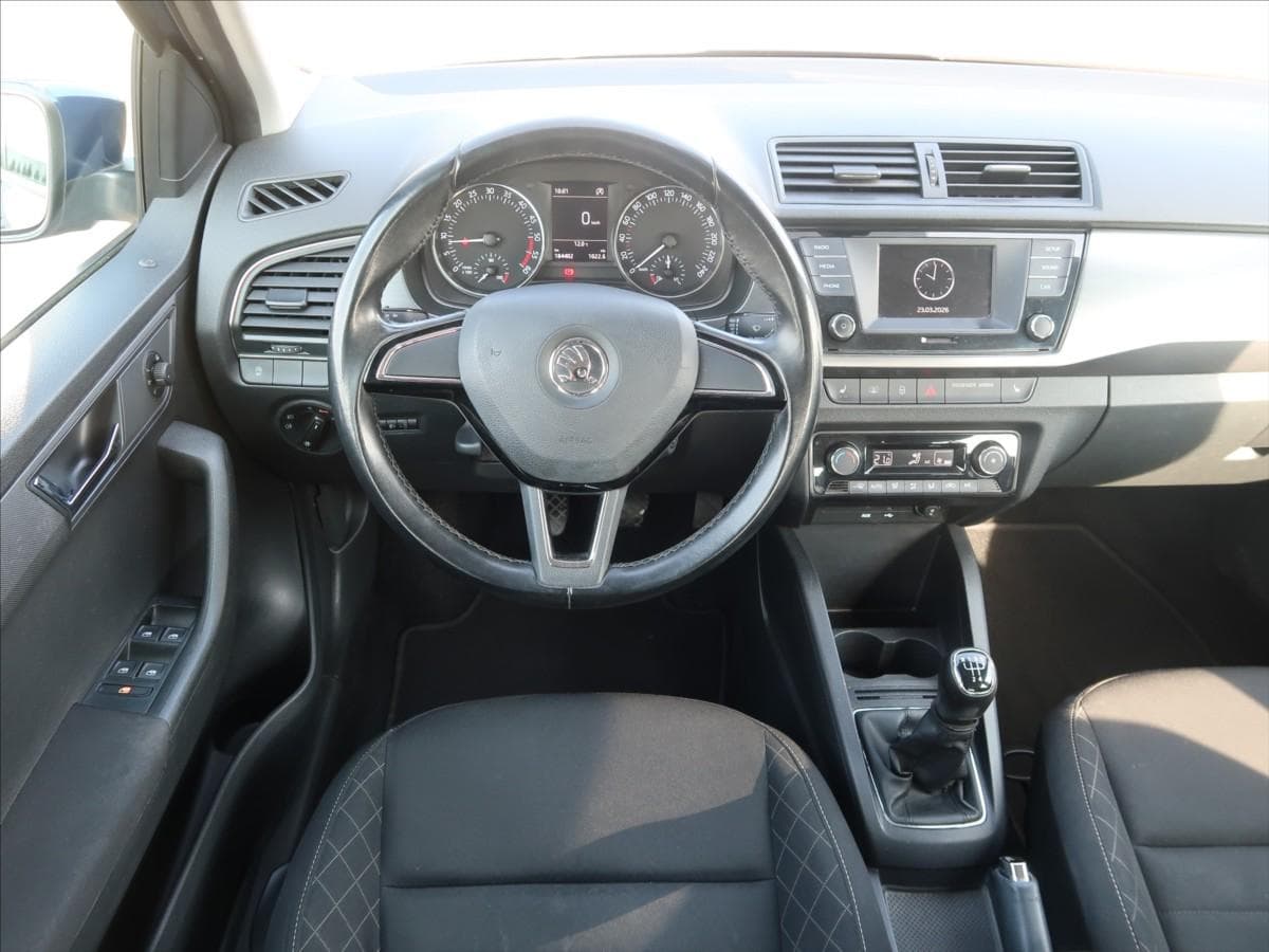 2017 Škoda FABIA - 8