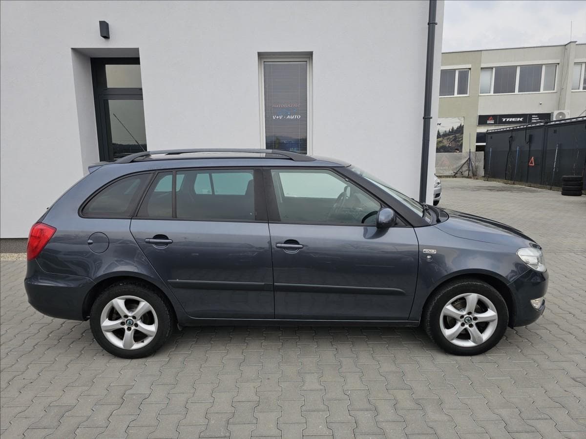 2011 Škoda FABIA - 6
