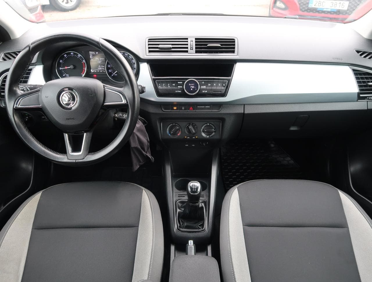2017 Škoda FABIA - 10