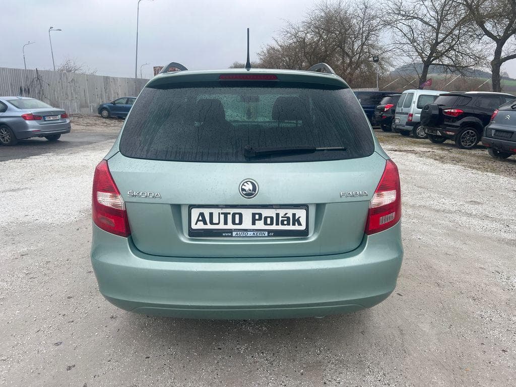 2014 Škoda FABIA - 8