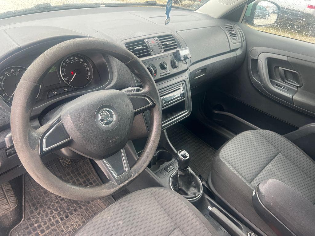 2014 Škoda FABIA - 13