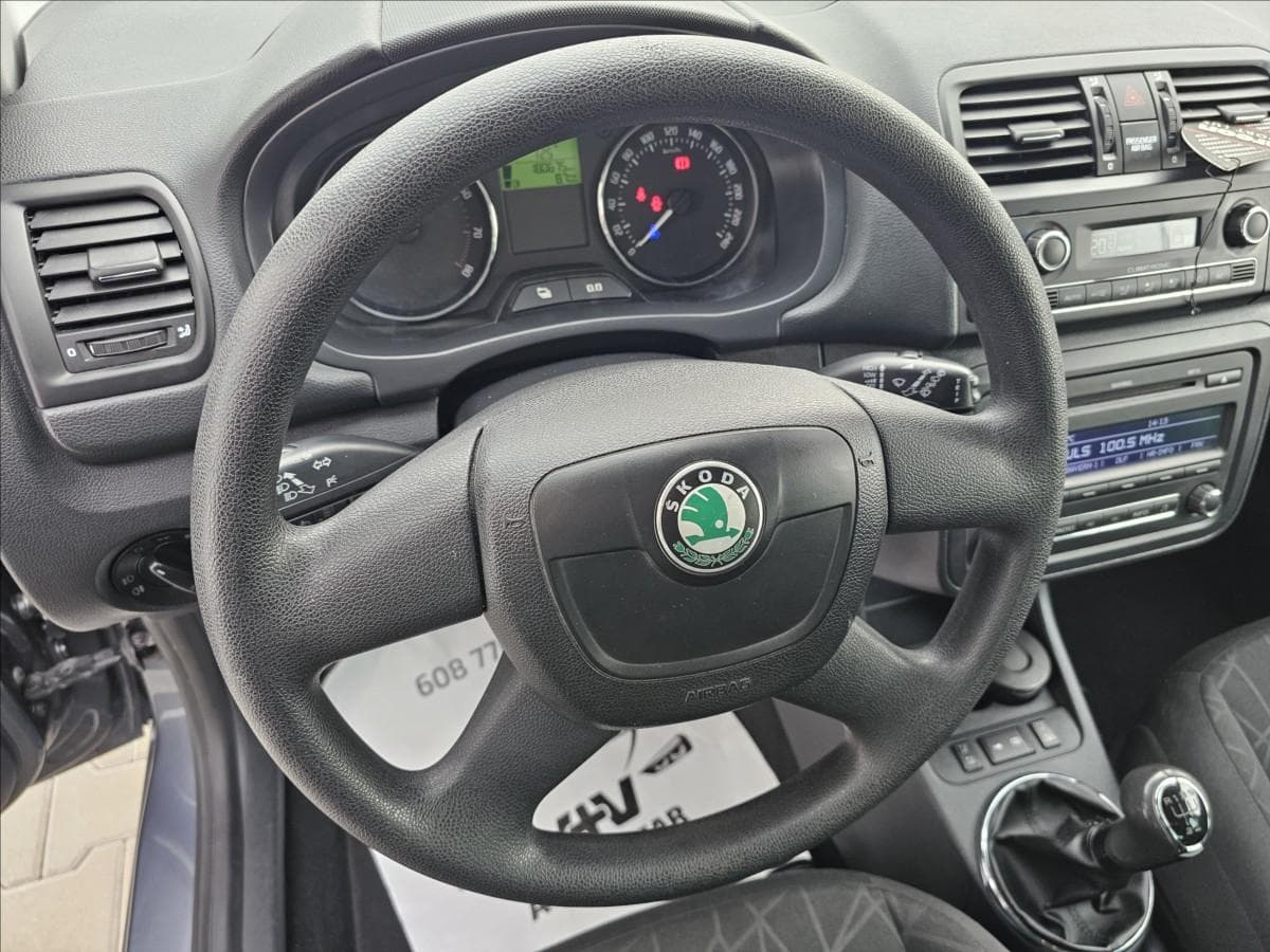 2011 Škoda Fabia - 25