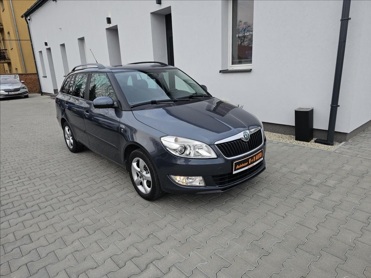 Škoda Fabia II 1,2TSi 77KW Ambiente kombi