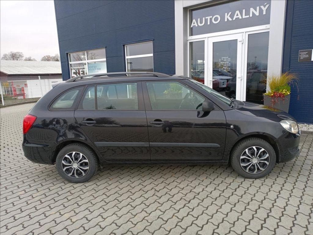 2011 Škoda FABIA - 9