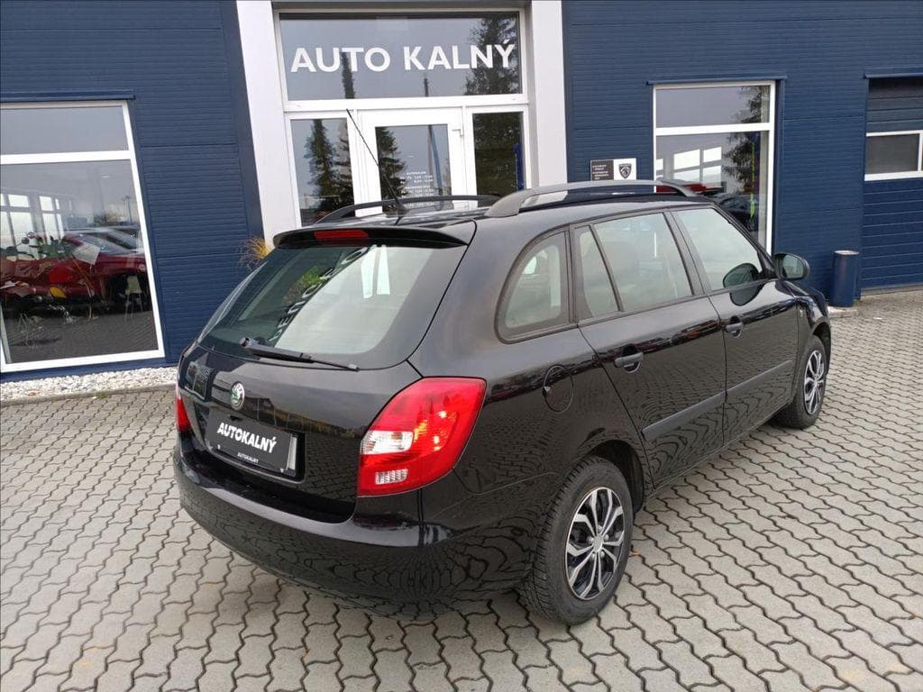 2011 Škoda FABIA - 4