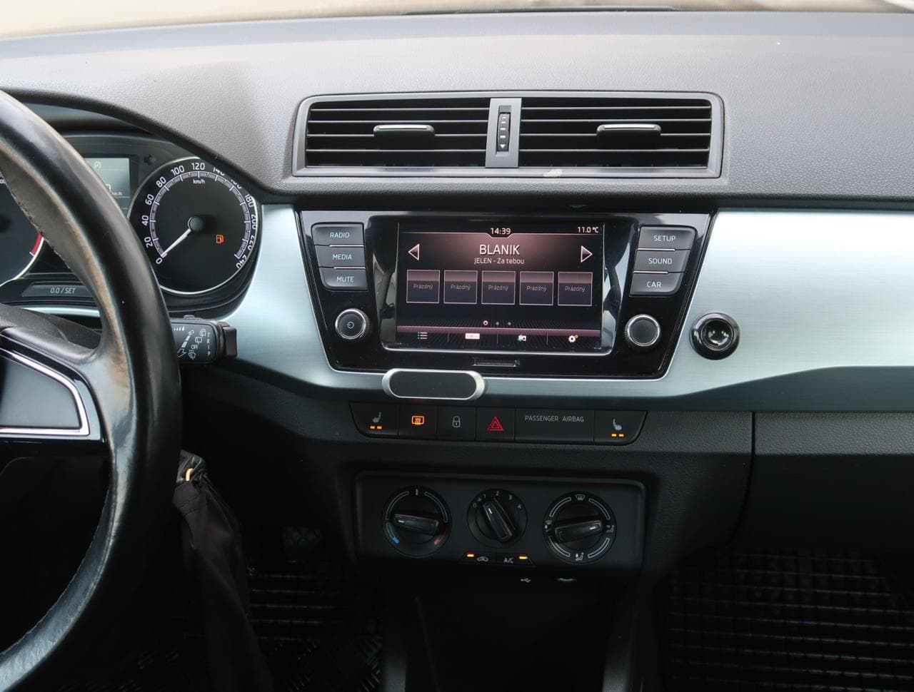 2019 Škoda FABIA - 18