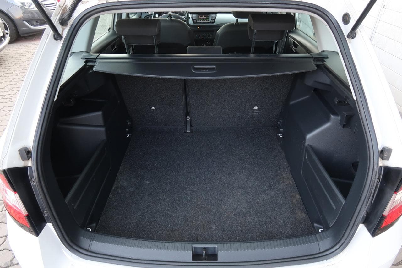 2018 Škoda Fabia - 37