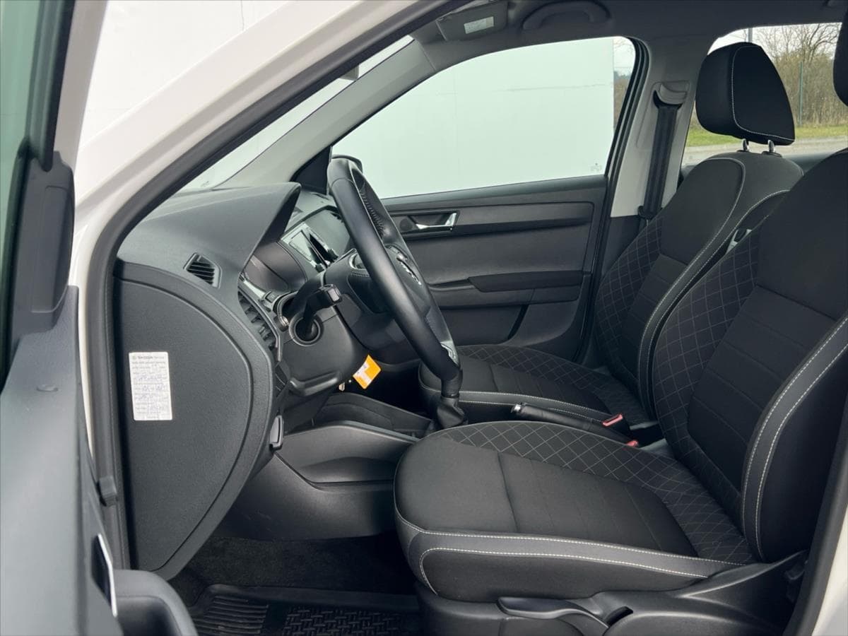 2021 Škoda FABIA - 11