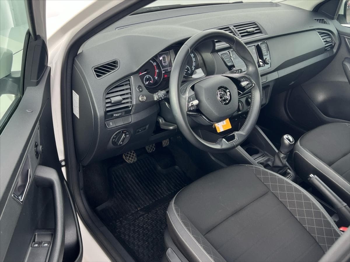 2021 Škoda FABIA - 10