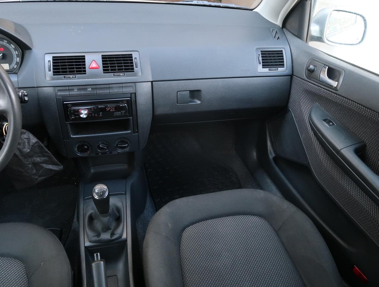 2005 Škoda Fabia - 21