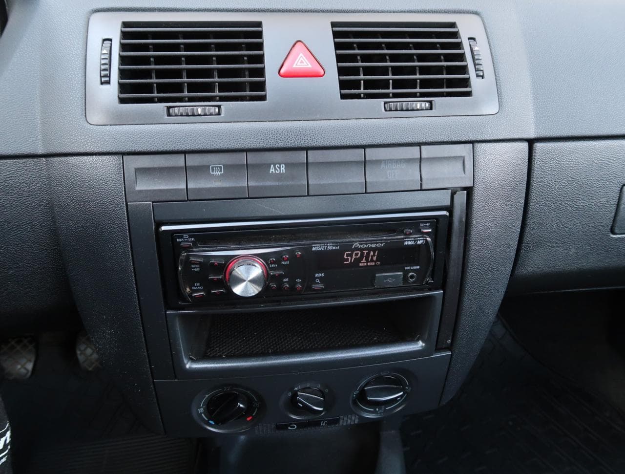 2005 Škoda Fabia - 35