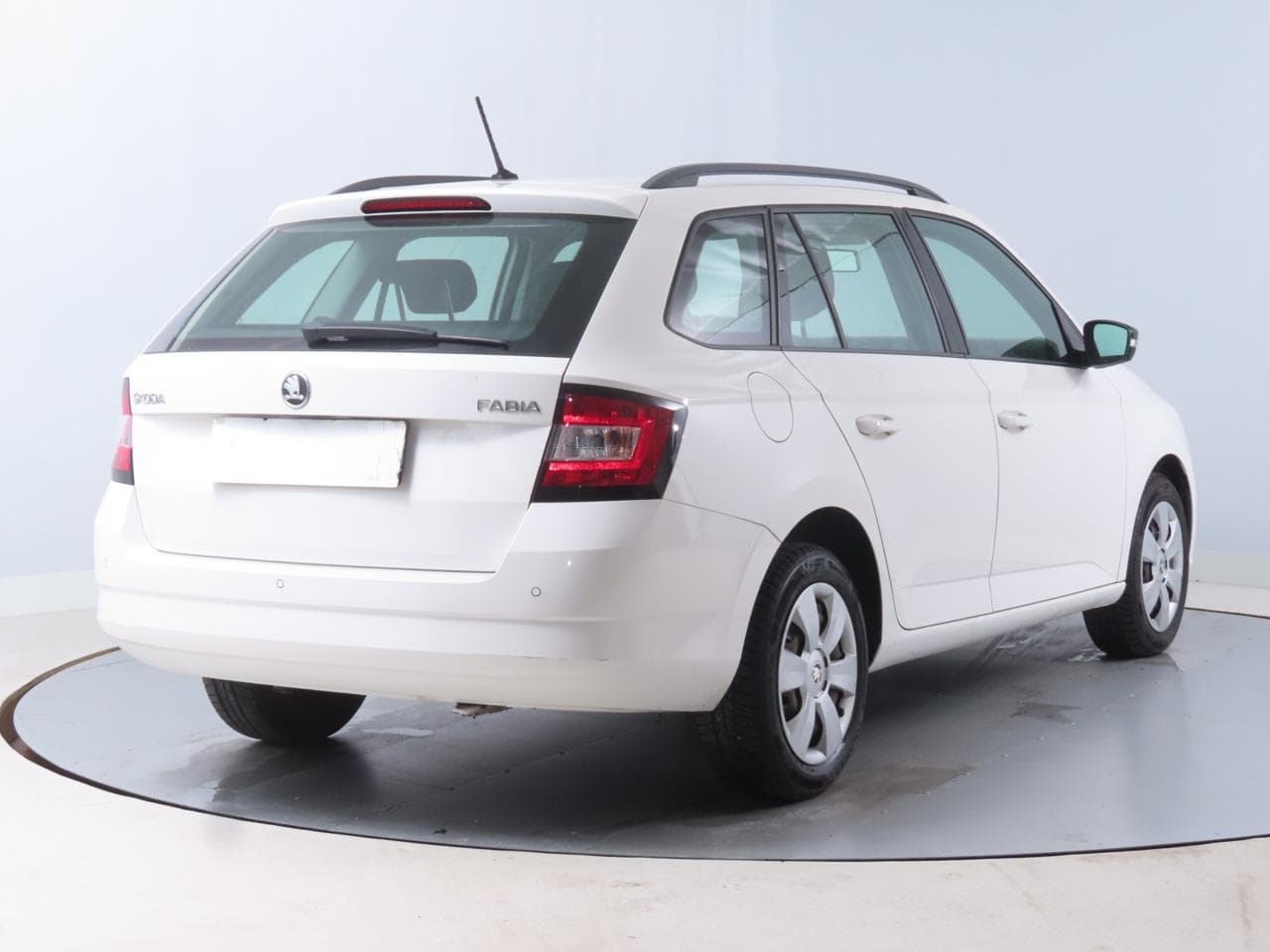 2018 Škoda Fabia - 13