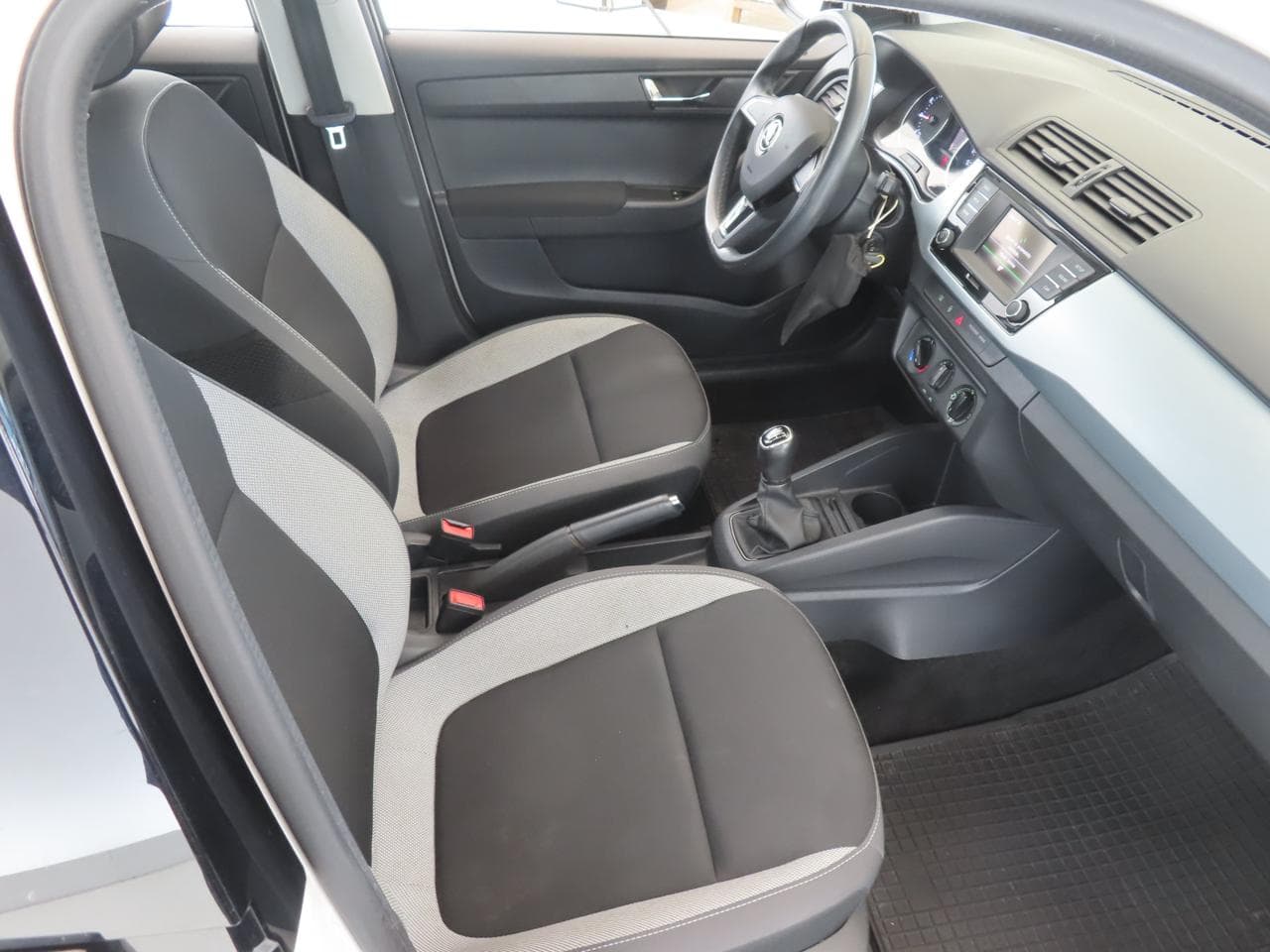 2018 Škoda Fabia - 23