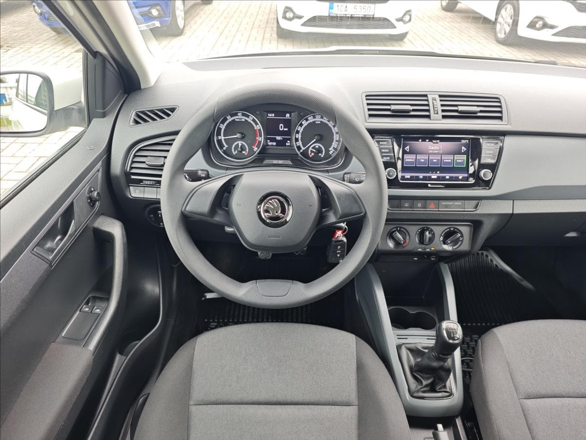 2021 Škoda FABIA - 16