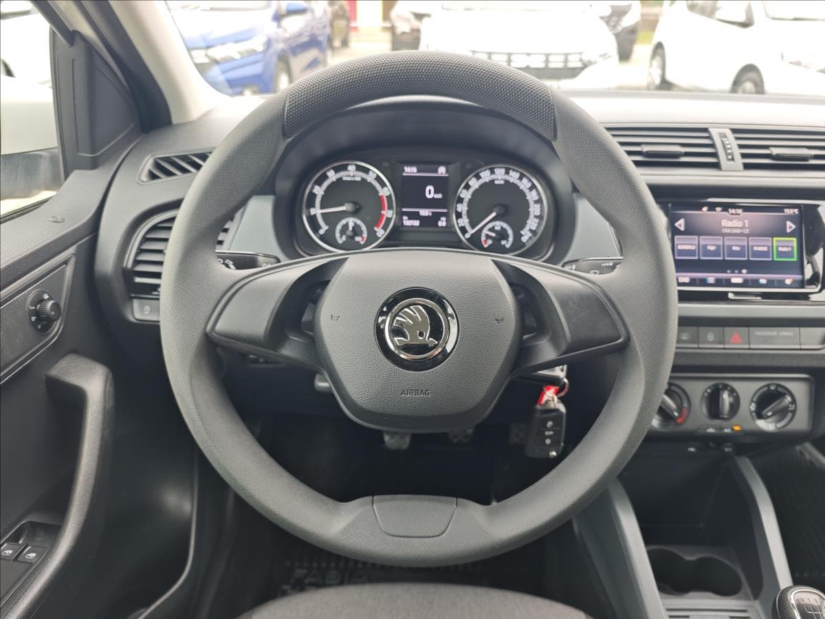 2021 Škoda FABIA - 17