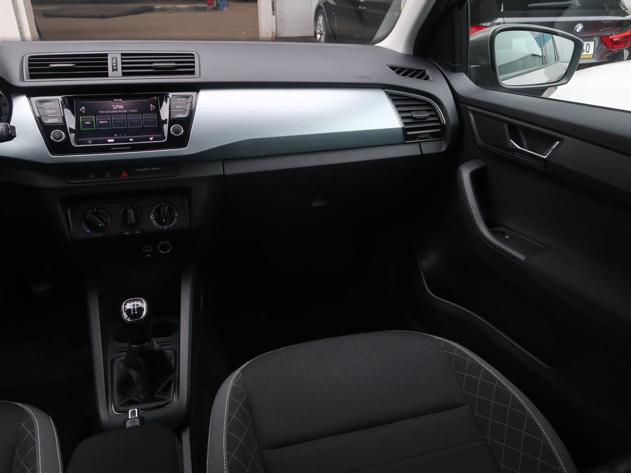2018 Škoda FABIA - 11