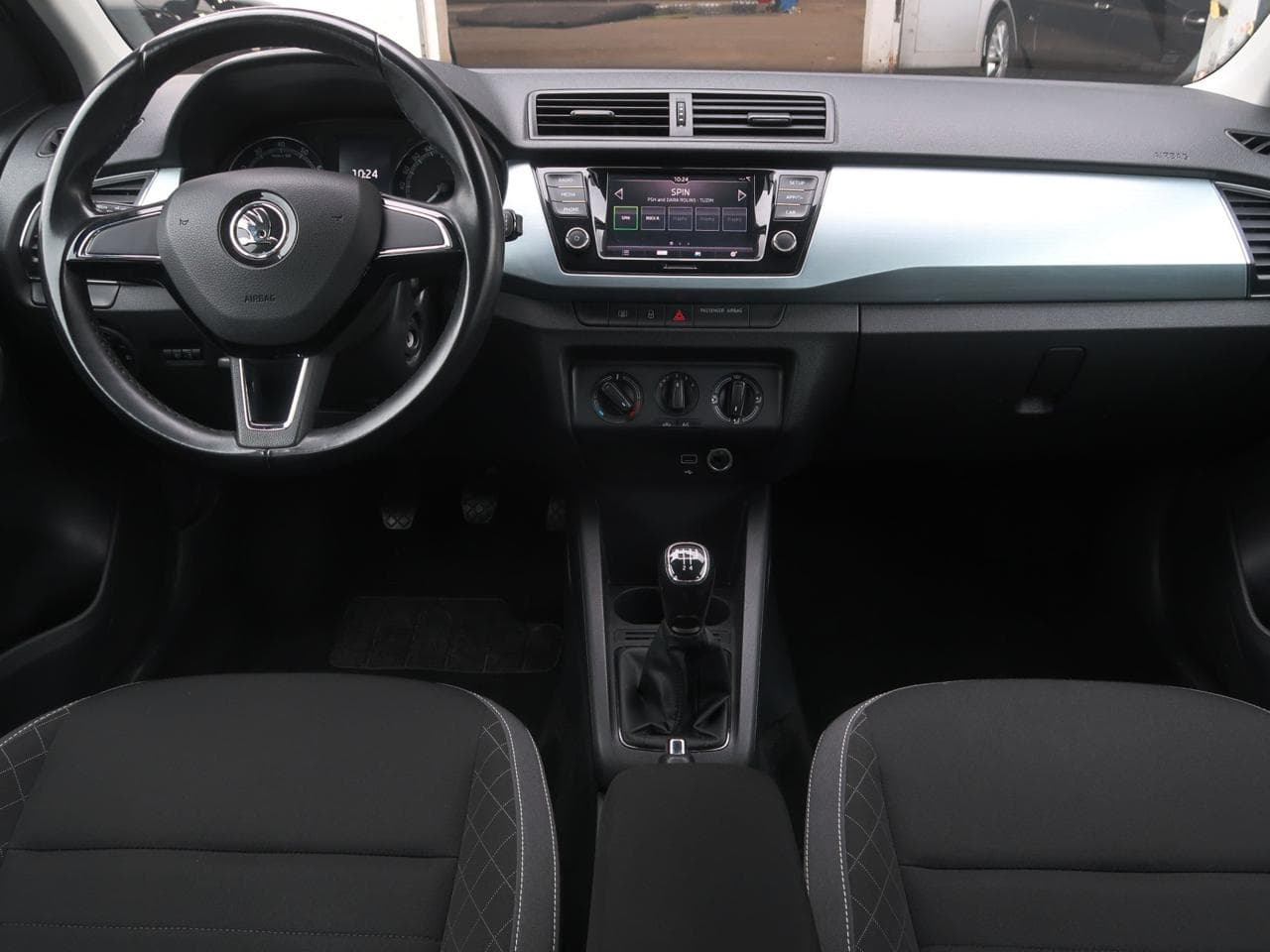 2018 Škoda FABIA - 10