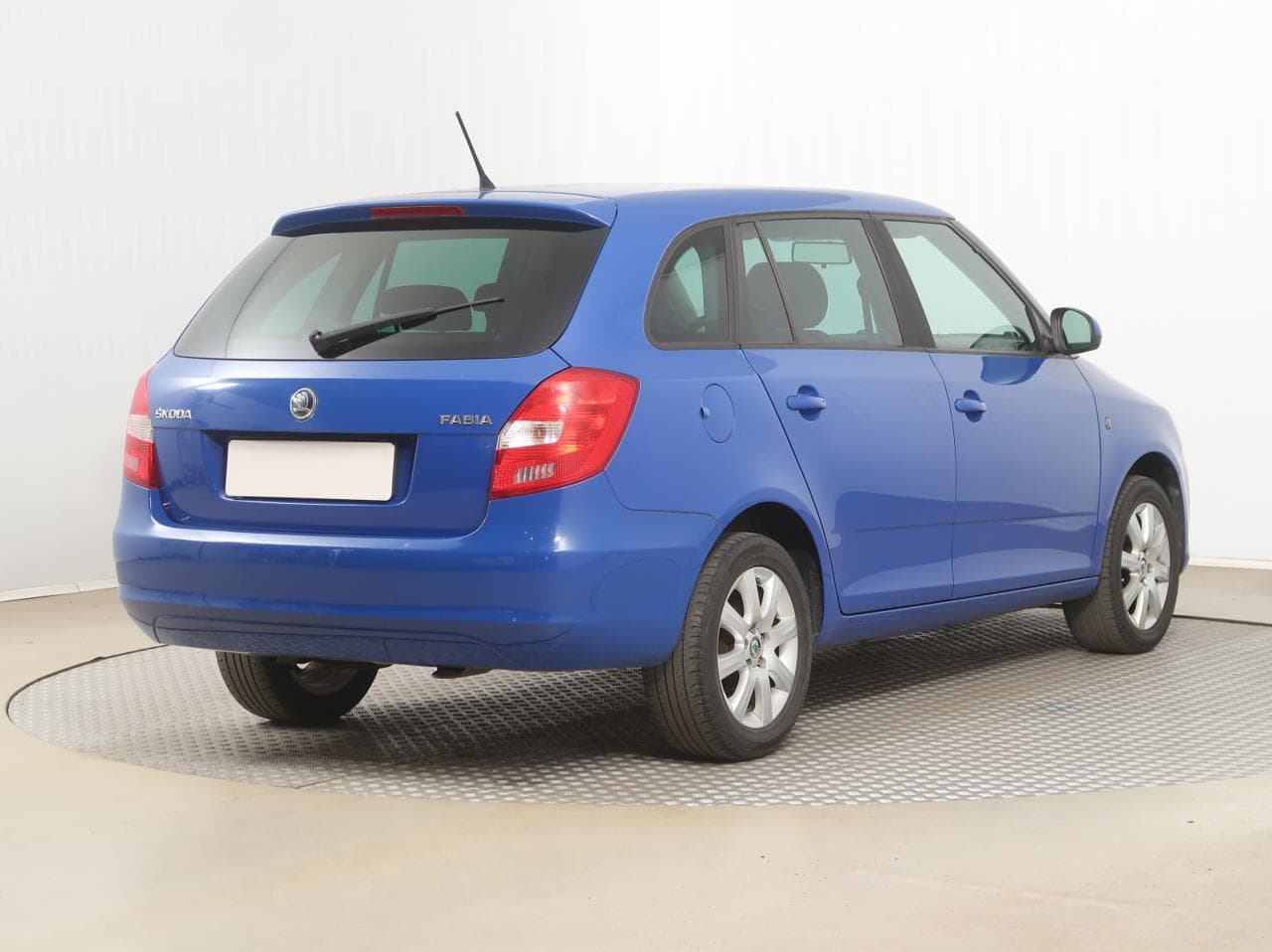 2014 Škoda FABIA - 7