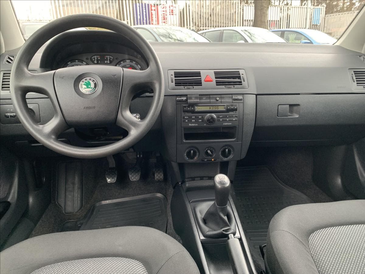 2005 Škoda FABIA - 9