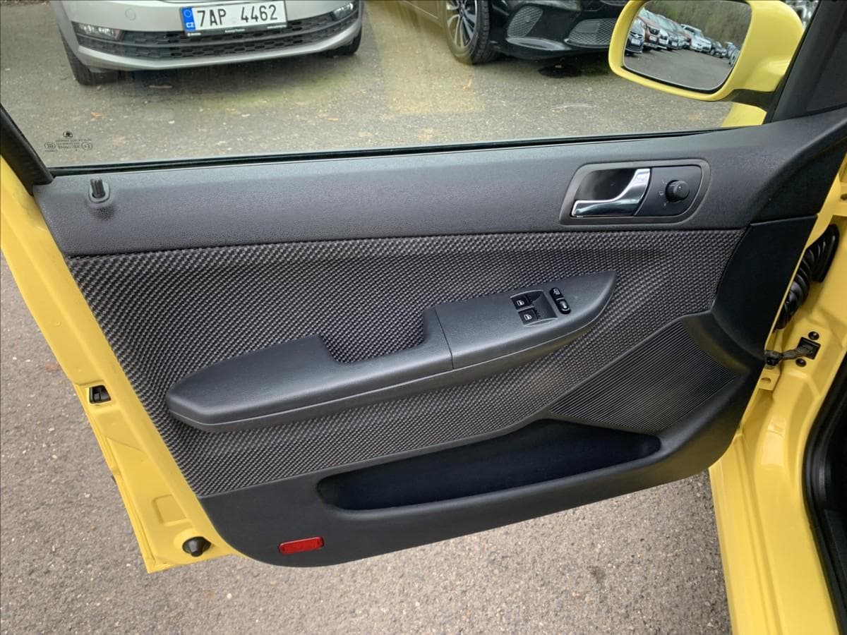2005 Škoda FABIA - 12