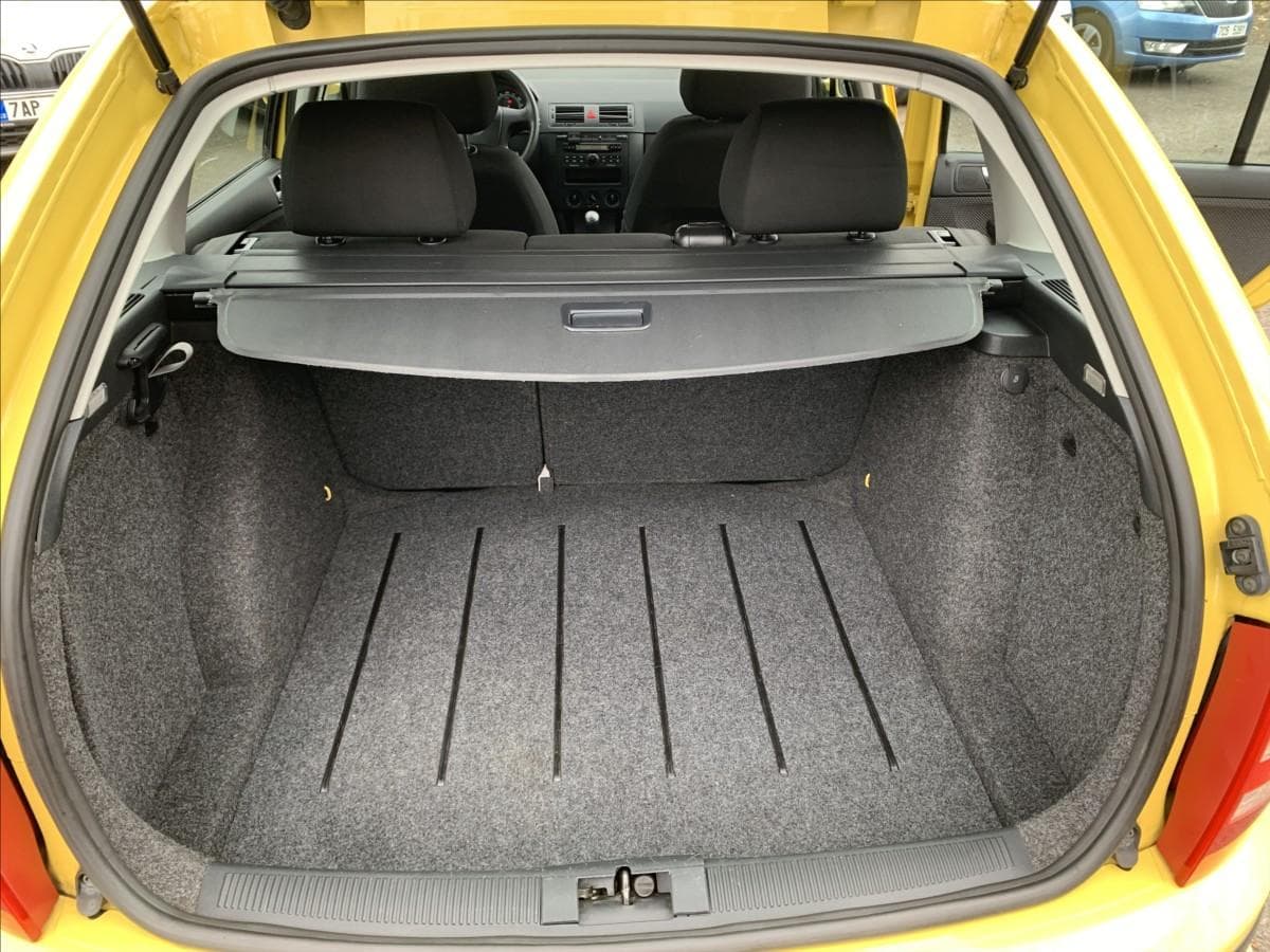 2005 Škoda FABIA - 16