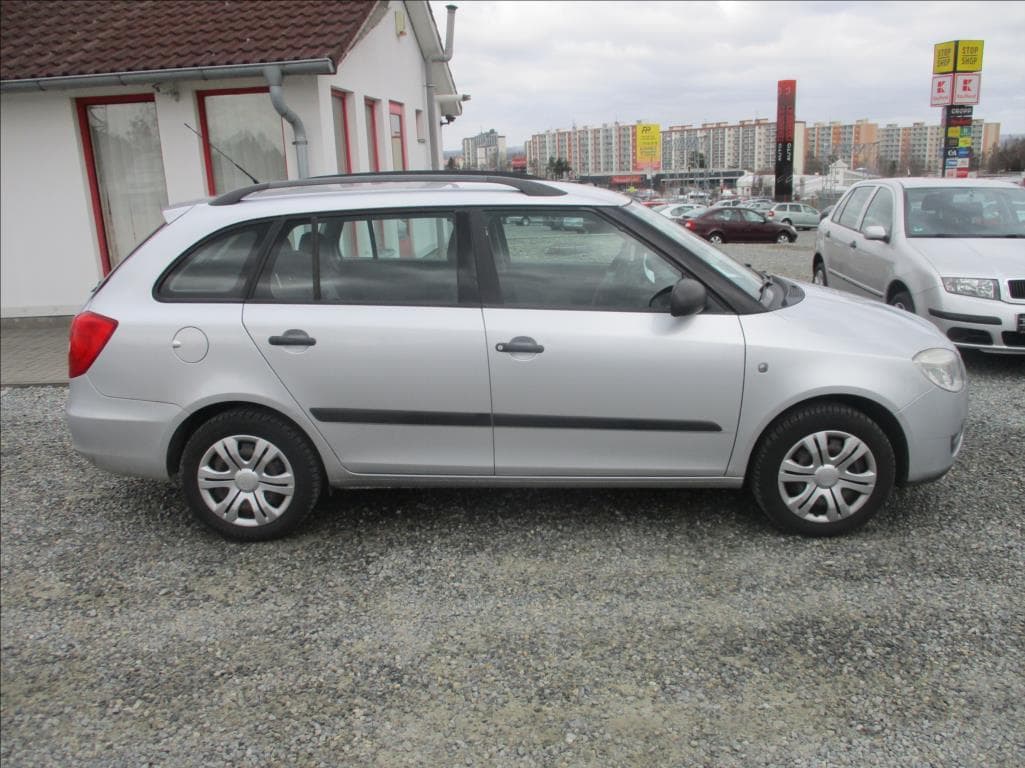 2008 Škoda FABIA - 4