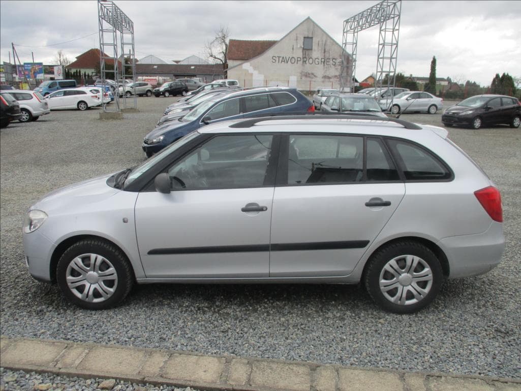 2008 Škoda FABIA - 8