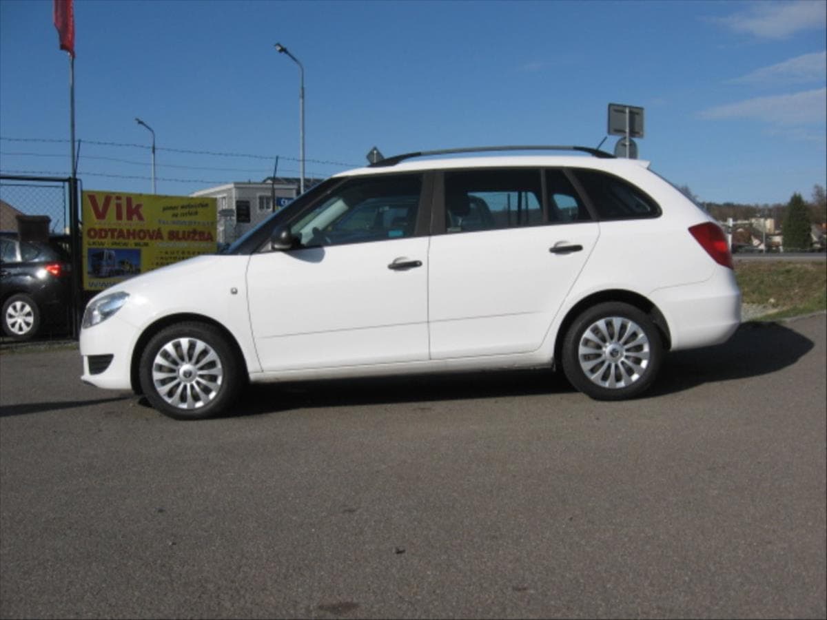 2011 Škoda FABIA - 13